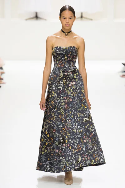 Look 34